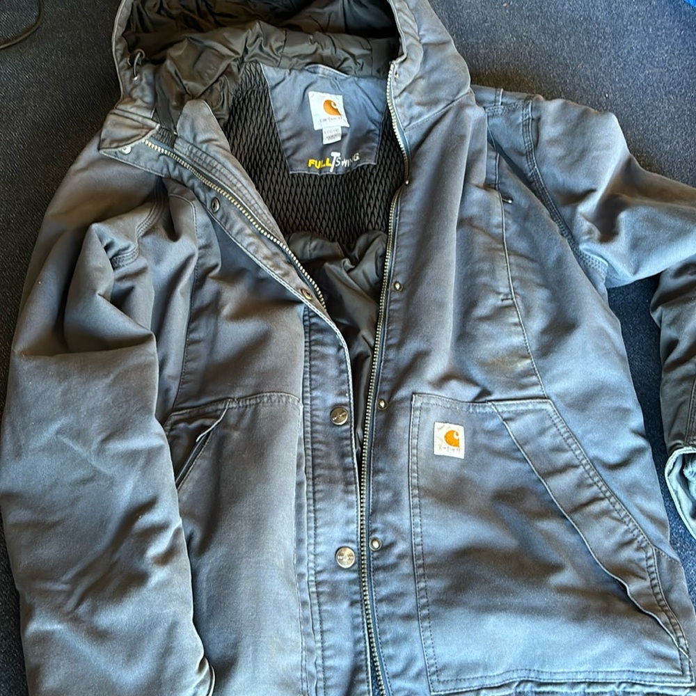 Women’s carhartt jacket